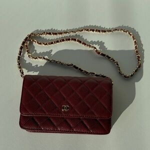 Made in ItalyBurgundy Quilted Leather Chain Bag